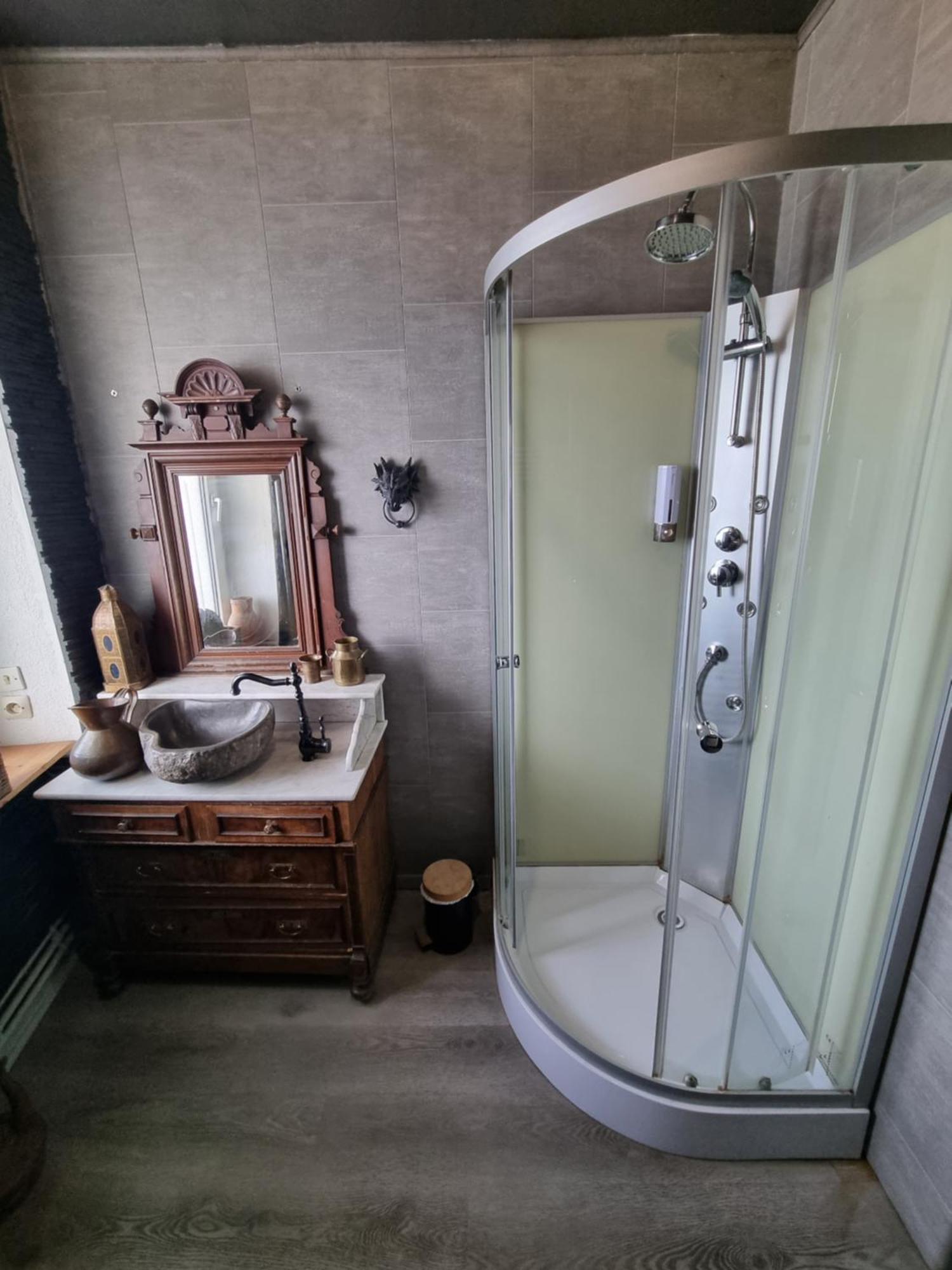 Apartment Experience Game Of Throne Colmar